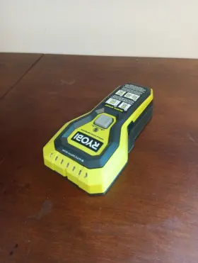 ESF2005 RYOBI Stud Finder