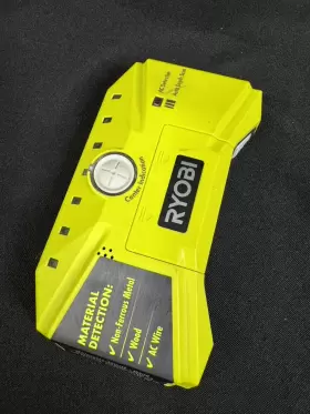 ESF5000 RYOBI Stud Finder Detector Led Ac Power Detection