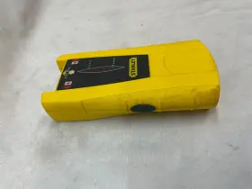 0217 STANLEY Stud Finder Edge Auto Calibration #2