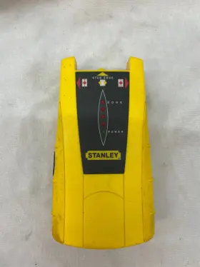 0217 STANLEY Stud Finder Edge Auto Calibration
