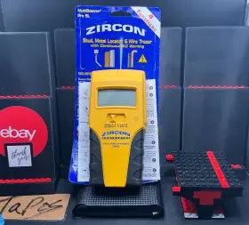 042186569872 ZIRCON Contractors Multiscanner Pro Stud Ac Box